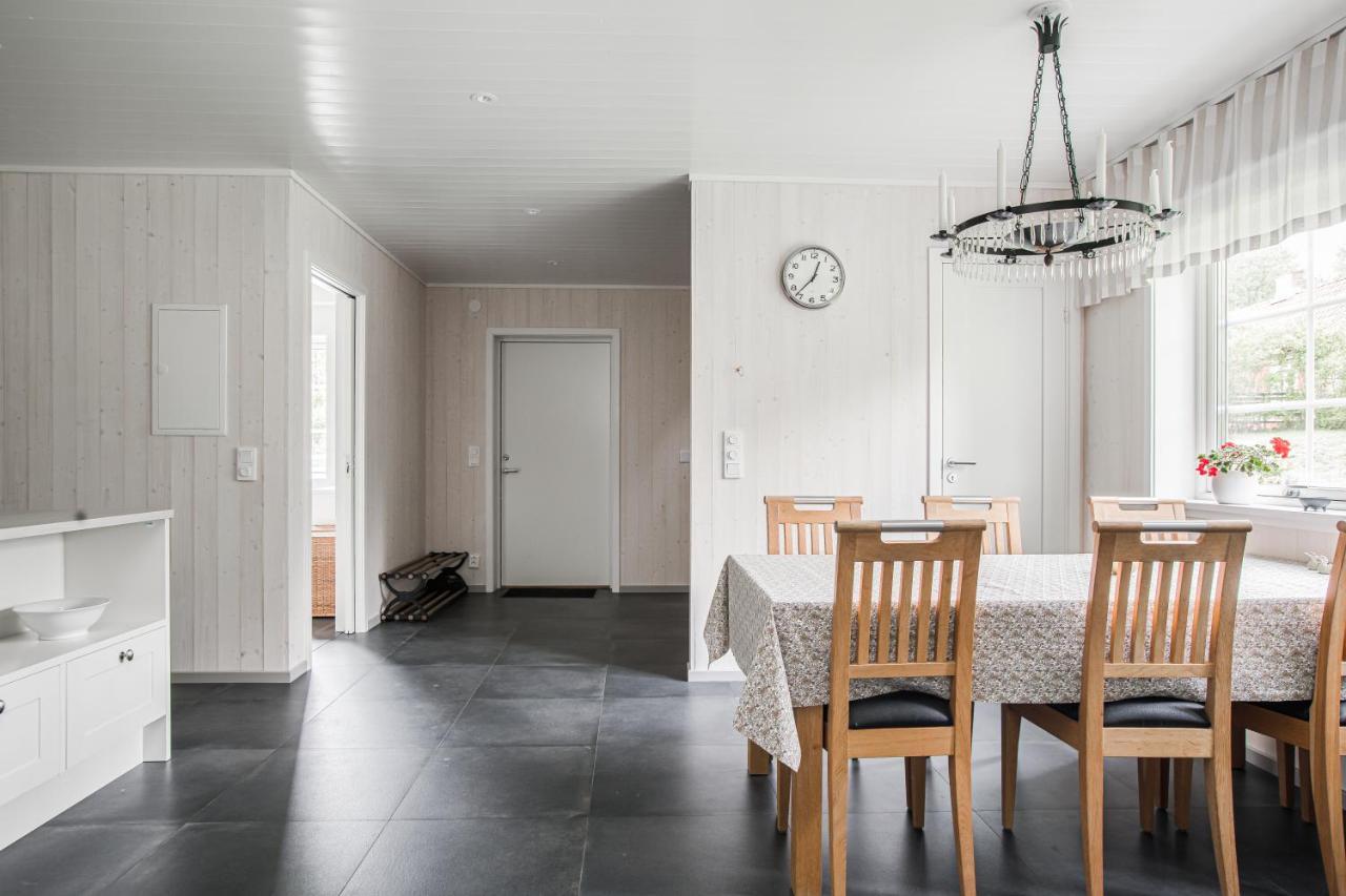 Solar Lake Cottage Jonkoping Luaran gambar
